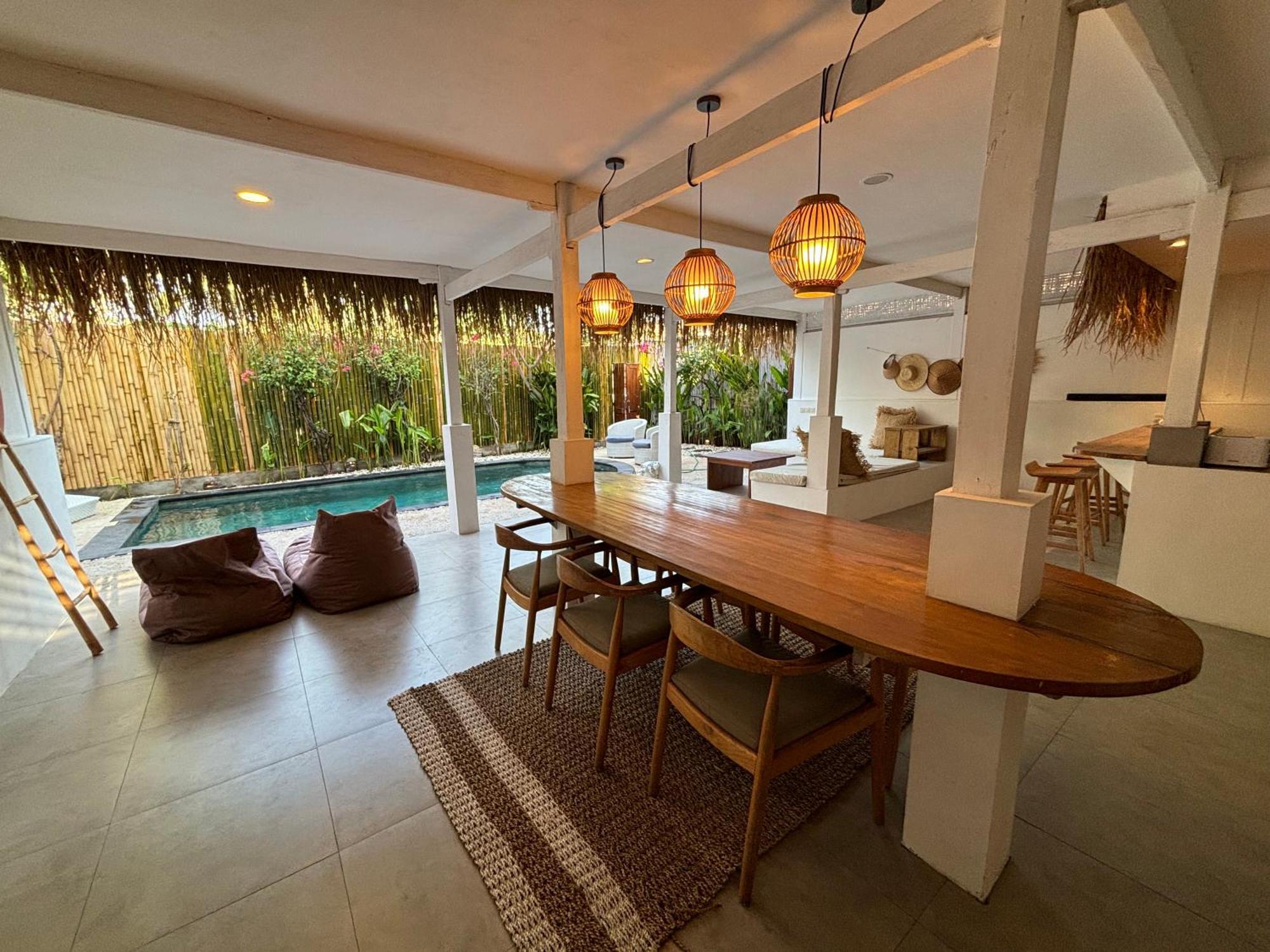 Villa Tiga 吉利阿尔 外观 照片